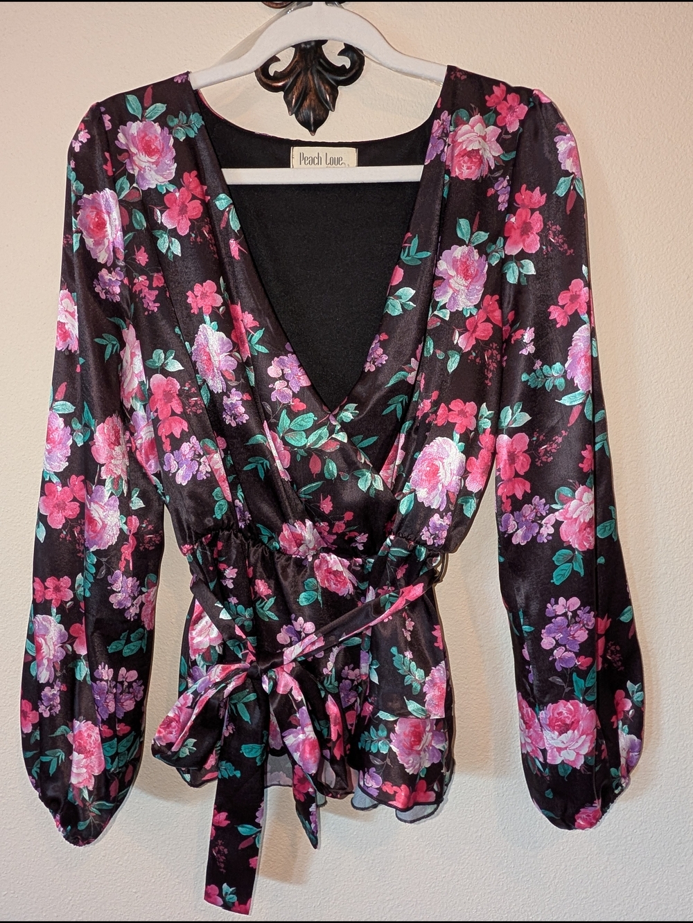 Peach Love Floral Satin Wrap Blouse – Large